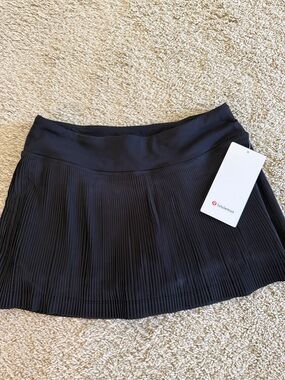 lululemon athletica Black Pleated Circle Skirt